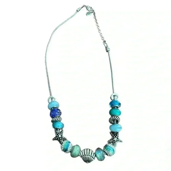 Jewelry - BEACH CHARM SILVER AND BLUE NECKLACE 🌊🐚